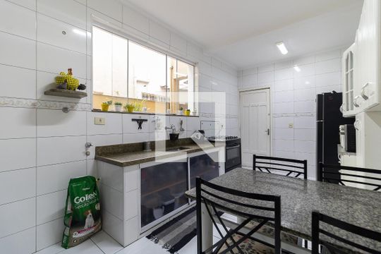 Cozinha de casa à venda com 3 quartos, 200m² em Cambuci, São Paulo