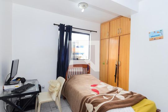 Quarto 1 de casa à venda com 3 quartos, 250m² em Jardim Dourado, Guarulhos