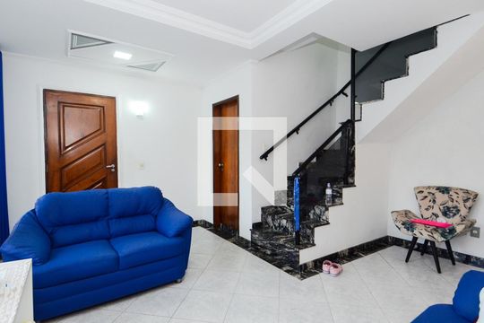 Sala de casa à venda com 3 quartos, 250m² em Jardim Dourado, Guarulhos