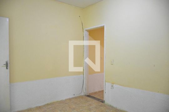 Sala de casa à venda com 4 quartos, 230m² em Jardim Amanda I, Hortolândia