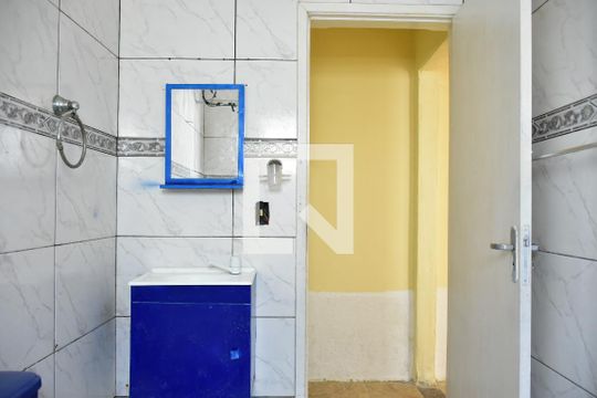 Banheiro de casa à venda com 4 quartos, 230m² em Jardim Amanda I, Hortolândia