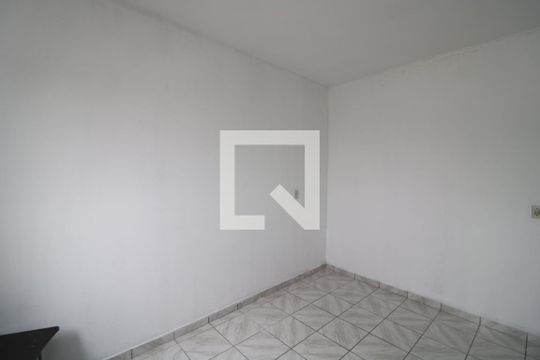 Quarto de casa à venda com 1 quarto, 30m² em Capão do Embira, São Paulo