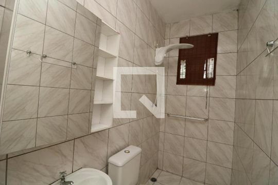 Banheiro de casa à venda com 1 quarto, 30m² em Capão do Embira, São Paulo