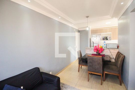 Sala de apartamento à venda com 2 quartos, 45m² em Vila Curuçá, São Paulo