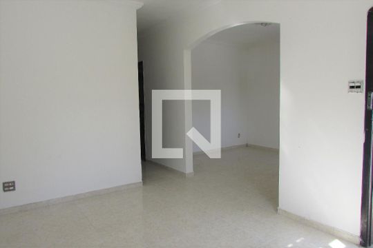 Sala de Estar de casa para alugar com 2 quartos, 160m² em Campo Grande, Rio de Janeiro
