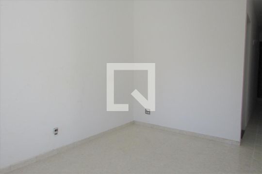 Sala de Estar de casa para alugar com 2 quartos, 160m² em Campo Grande, Rio de Janeiro