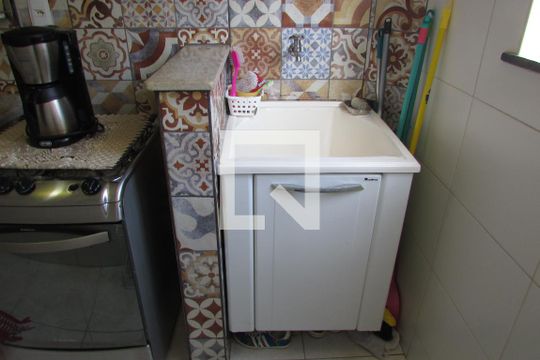 Área de Serviço de apartamento para alugar com 2 quartos, 50m² em Campo Grande, Rio de Janeiro