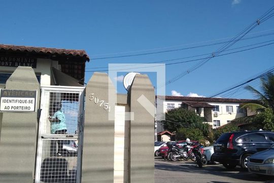Fachada do Condomínio de apartamento para alugar com 2 quartos, 50m² em Campo Grande, Rio de Janeiro