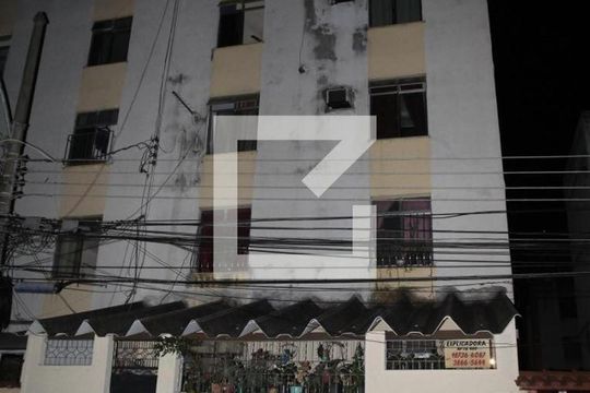 Fachada de apartamento à venda com 2 quartos, 60m² em Olaria, Rio de Janeiro