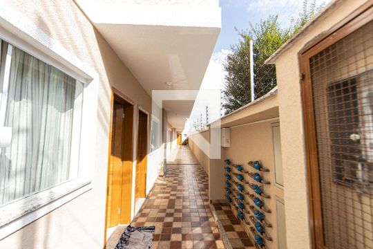 Área comum de kitnet/studio para alugar com 1 quarto, 27m² em Chácara Seis de Outubro, São Paulo