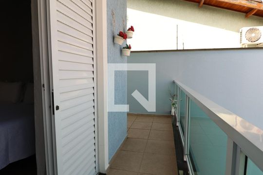 Vista suite 3 de casa à venda com 3 quartos, 155m² em Vila Harmonia, Guarulhos