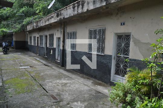 Fachada de kitnet/studio para alugar com 1 quarto, 15m² em Freguesia de Jacarepaguá, Rio de Janeiro