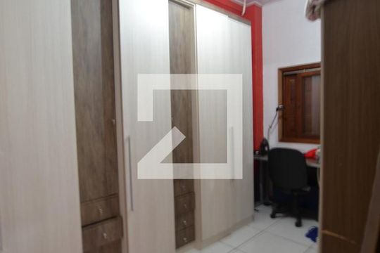 Casa à venda com 2 quartos, 300m² em Hípica, Porto Alegre