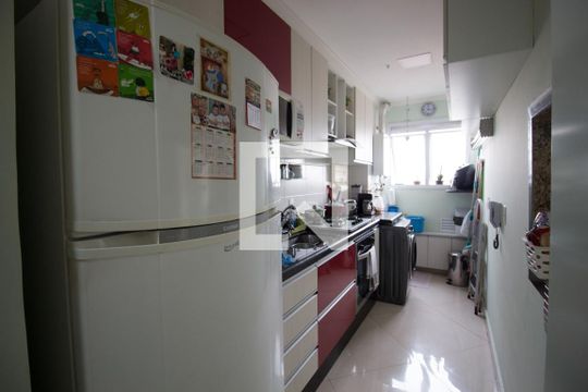 Cozinha de apartamento para alugar com 2 quartos, 60m² em Vila Buenos Aires, São Paulo