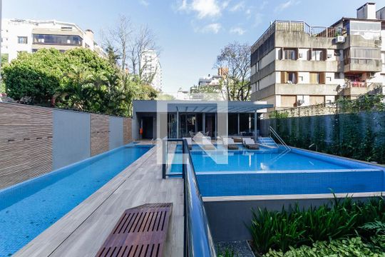 Piscinas de apartamento à venda com 1 quarto, 26m² em Petrópolis, Porto Alegre