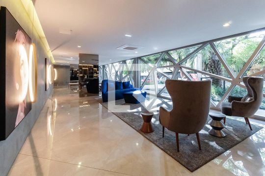 Loby de apartamento à venda com 1 quarto, 26m² em Petrópolis, Porto Alegre