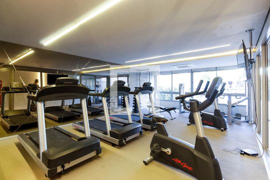 Sala de ginástica de apartamento à venda com 1 quarto, 26m² em Petrópolis, Porto Alegre