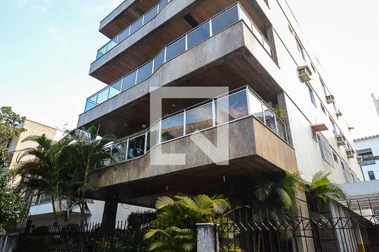 Fachada do Prédio de apartamento à venda com 4 quartos, 180m² em Jardim Guanabara, Rio de Janeiro