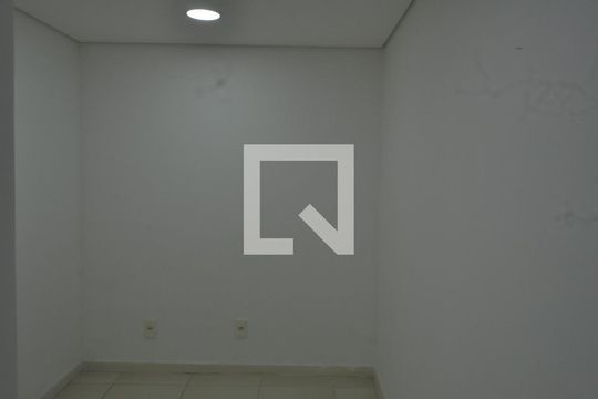 Quarto de kitnet/studio para alugar com 1 quarto, 30m² em Jacarepaguá, Rio de Janeiro