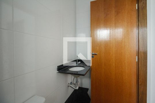 Banheiro  de apartamento à venda com 1 quarto, 32m² em Vila Carrao, São Paulo