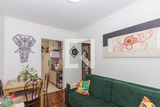 Sala de apartamento à venda com 2 quartos, 44m² em Higienópolis, Porto Alegre