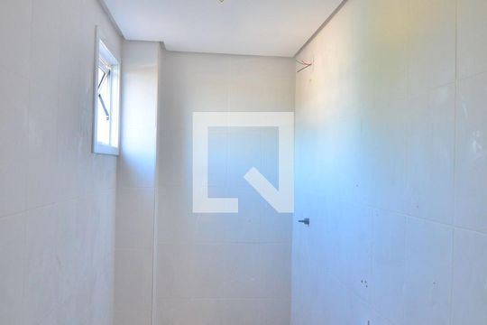 Banheiro de apartamento à venda com 2 quartos, 54m² em Nossa Senhora das Gracas, Canoas