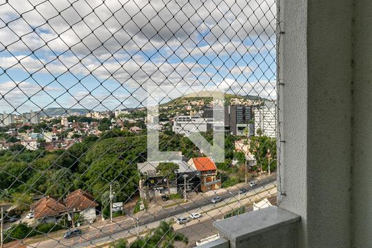 Vista de apartamento à venda com 2 quartos, 57m² em Teresópolis, Porto Alegre