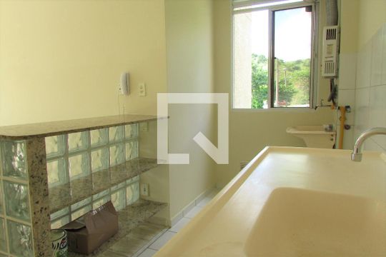 Cozinha de apartamento para alugar com 3 quartos, 56m² em Campo Grande, Rio de Janeiro
