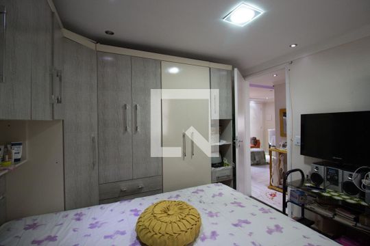 Quarto 1 de apartamento à venda com 2 quartos, 43m² em Jardim Maringa, São Paulo
