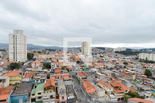 Apartamento à venda com 3 quartos, 70m² em Picanço, Guarulhos