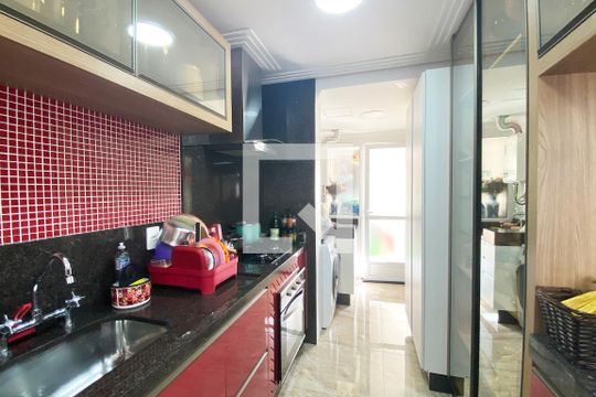 Cozinha e Área de Serviço de apartamento à venda com 2 quartos, 105m² em Bethaville I, Barueri