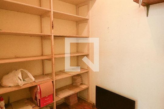 Quarto de Serviço de apartamento à venda com 3 quartos, 80m² em Flamengo, Rio de Janeiro