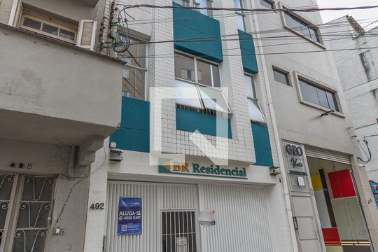 Kitnet/Studio para alugar com 1 quarto, 16m² em Bom Retiro, São Paulo