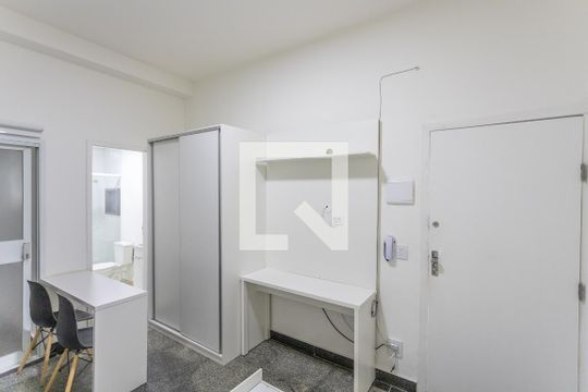 Kitnet/Studio para alugar com 1 quarto, 16m² em Bom Retiro, São Paulo