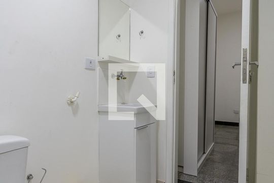 Kitnet/Studio para alugar com 1 quarto, 16m² em Bom Retiro, São Paulo