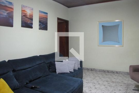 Sala de casa à venda com 4 quartos, 240m² em Vila Pierina, São Paulo