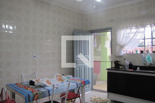 Cozinha de casa à venda com 4 quartos, 240m² em Vila Pierina, São Paulo