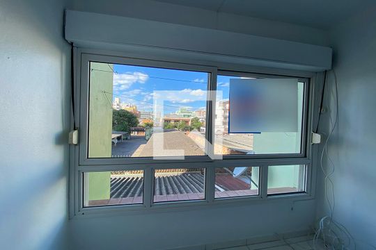 Janela da Sala/Quarto de kitnet/studio à venda com 1 quarto, 28m² em Centro, São Leopoldo