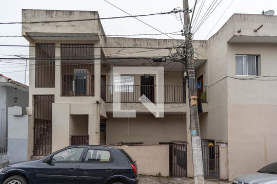 Fachada de casa para alugar com 1 quarto, 30m² em Vila Jaguara, São Paulo