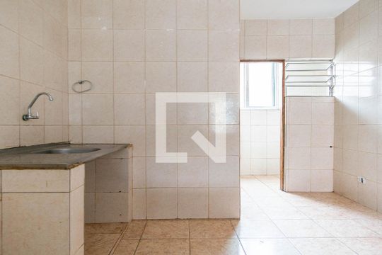 Cozinha de casa para alugar com 1 quarto, 30m² em Vila Jaguara, São Paulo