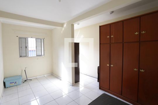 Quarto 3 de casa de condomínio à venda com 3 quartos, 100m² em Vila Araguaia, São Paulo