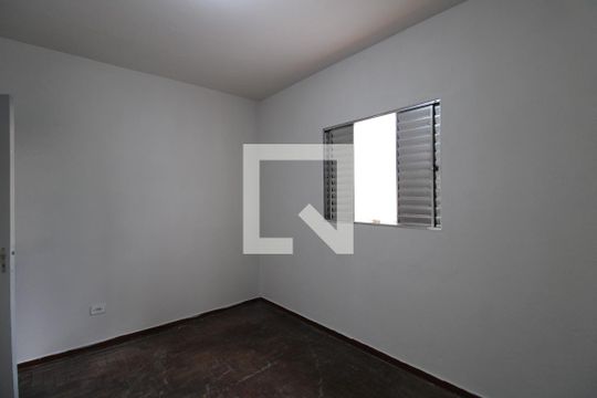 Quarto 1 de casa para alugar com 2 quartos, 110m² em Jardim São Luís, São Paulo