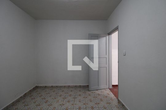 Quarto 2 de casa para alugar com 2 quartos, 110m² em Jardim São Luís, São Paulo