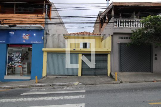 Fachada de casa para alugar com 2 quartos, 110m² em Jardim São Luís, São Paulo