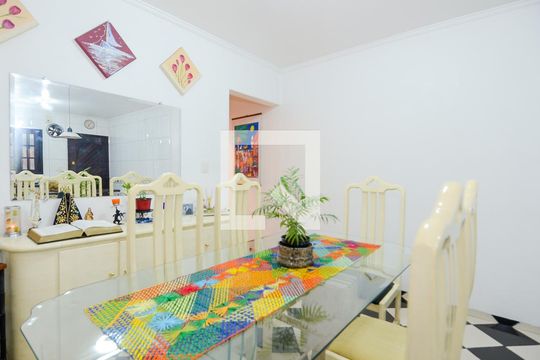 Cozinha de casa para alugar com 3 quartos, 165m² em Jardim Santa Clara, Guarulhos