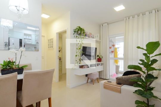Apartamento para alugar com 2 quartos, 60m² em Gopoúva, Guarulhos