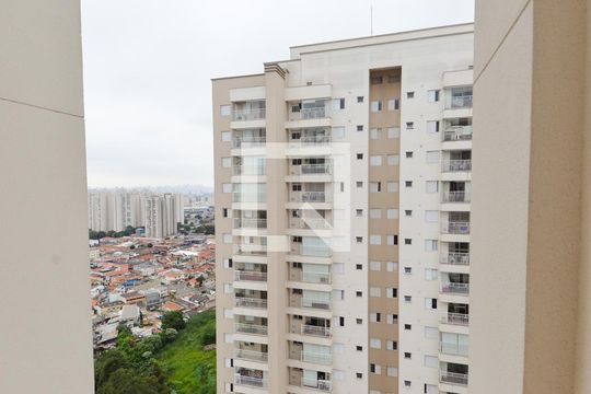 Vista da Suíte de apartamento para alugar com 2 quartos, 60m² em Gopoúva, Guarulhos
