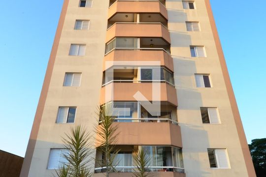 Fachada do Prédio de apartamento à venda com 2 quartos, 56m² em Vila Alexandria, São Paulo