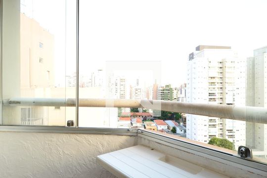 Varanda de apartamento à venda com 2 quartos, 56m² em Vila Alexandria, São Paulo
