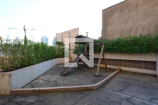 Playground de apartamento à venda com 2 quartos, 56m² em Vila Alexandria, São Paulo